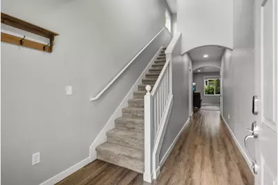 21267 Thornhill Lane, Bend, OR 97701 - Photo 5