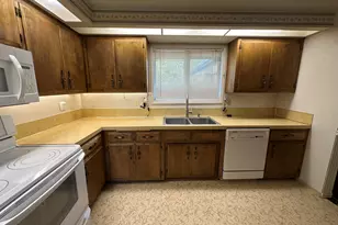 4428 El Cerrito Way, Klamath Falls, OR 97603 - Photo 7