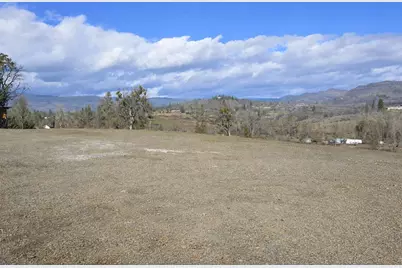 126 Butte Falls Highway, Eagle Point, OR 97524 - Photo 5
