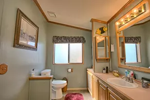 1848 Tamarac Ln, Grants Pass, OR 97527 - Photo 15