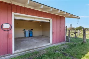 14717 Oregon 62, Eagle Point, OR 97524 - Photo 13