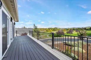 221 Skyhawk Dr, Eagle Point, OR 97524 - Photo 31