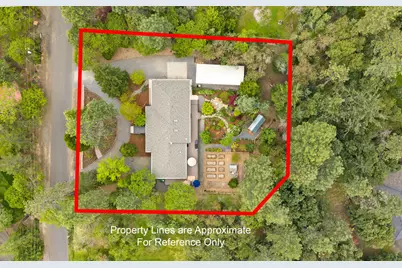 1230 Westmont Drive, Jacksonville, OR 97530 - Photo 3