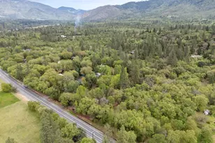 7771 Monument Dr, Grants Pass, OR 97526 - Photo 51