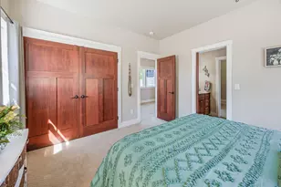 210 Bellerive Dr, Eagle Point, OR 97524 - Photo 37