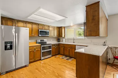 405 Crystal Drive, Grants Pass, OR 97527 - Photo 11