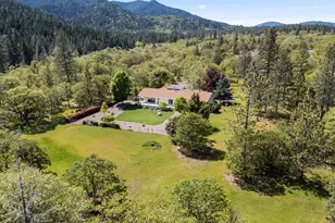 405 Crystal Dr, Grants Pass, OR 97527 - Photo 47