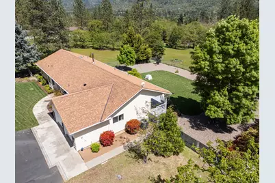 405 Crystal Drive, Grants Pass, OR 97527 - Photo 43