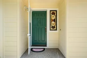 405 Crystal Dr, Grants Pass, OR 97527 - Photo 5