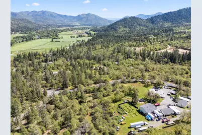 405 Crystal Drive, Grants Pass, OR 97527 - Photo 51
