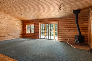 453 Glendon Rd, Kerby, OR 97531 - Photo 3