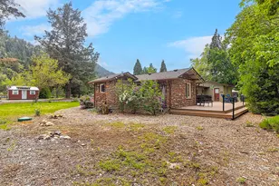 8720 Rogue River Hwy, Grants Pass, OR 97527 - Photo 41