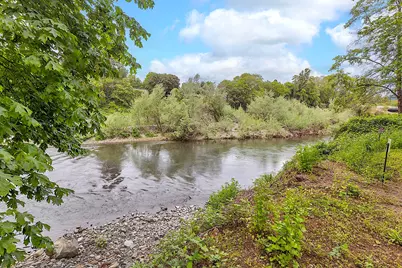 8720 Rogue River Highway, Grants Pass, OR 97527 - Photo 37