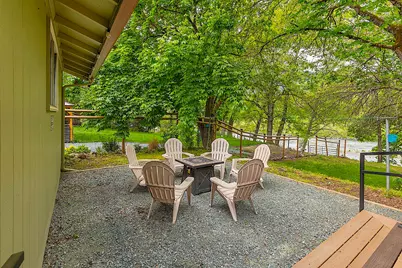 8720 Rogue River Highway, Grants Pass, OR 97527 - Photo 27