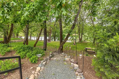 8720 Rogue River Highway, Grants Pass, OR 97527 - Photo 29