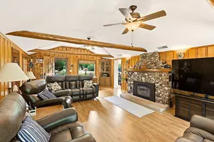 8720 Rogue River Hwy, Grants Pass, OR 97527 - Photo 5