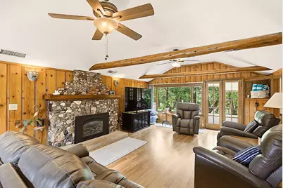 8720 Rogue River Highway, Grants Pass, OR 97527 - Photo 7
