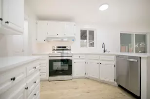 8361 SW High Cone Dr, Terrebonne, OR 97760 - Photo 17