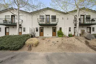 438 NW 19th St, Redmond, OR 97756 - Photo 3