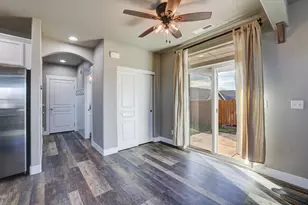 1525 SW 31st St, Redmond, OR 97756 - Photo 9