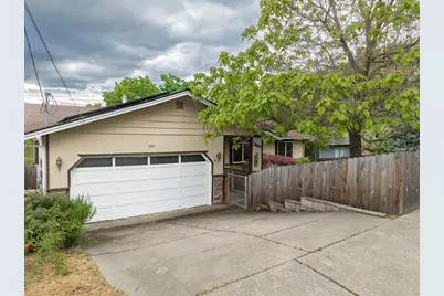 1888 NE Beacon Drive, Grants Pass, OR 97526 - Photo 3