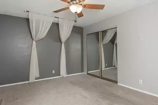 1888 NE Beacon Dr, Grants Pass, OR 97526 - Photo 17
