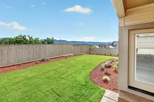 4090 Crystal Springs Dr, Medford, OR 97504 - Photo 45