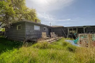 6039 S 6th St, Klamath Falls, OR 97603 - Photo 9
