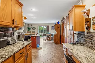 1551 SW Parkway Dr, Redmond, OR 97756 - Photo 7