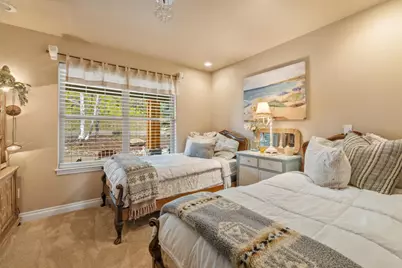 10704 Kestrel Road, Klamath Falls, OR 97601 - Photo 29