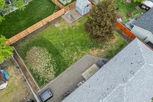 2423 Delta Waters Rd, Medford, OR 97504 - Photo 23