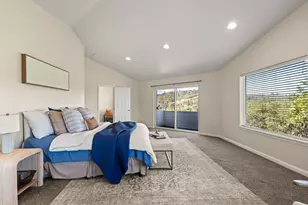 1553 Panoramic Loop, Grants Pass, OR 97527 - Photo 17