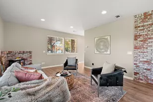 1553 Panoramic Loop, Grants Pass, OR 97527 - Photo 5
