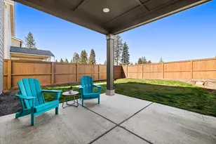 60903 SE Epic Pl, Bend, OR 97702 - Photo 5