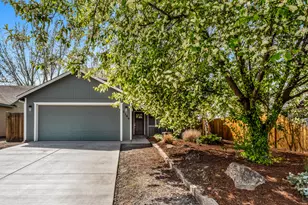 3164 SW Newberry Ave, Redmond, OR 97756 - Photo 3