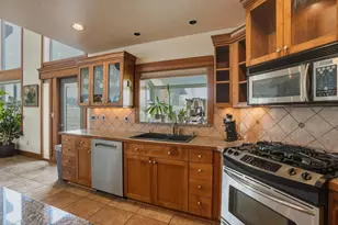 65225 Gerking Market Rd, Bend, OR 97703 - Photo 33
