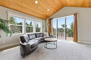 63557 Overtree Rd, Bend, OR 97701 - Photo 53