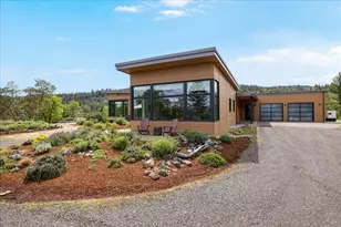 400 Coyote Run, Jacksonville, OR 97530 - Photo 1