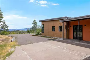 400 Coyote Run, Jacksonville, OR 97530 - Photo 37