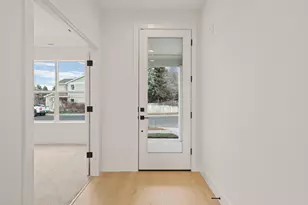4383 SW Rhyolite Pl, Redmond, OR 97756 - Photo 5