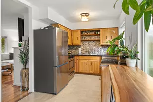 1516 Wilson Pl, Medford, OR 97504 - Photo 13