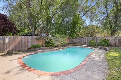 107 N 1st Street, Talent, OR 97540 - Photo 33