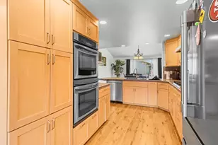 107 N 1st St, Talent, OR 97540 - Photo 15