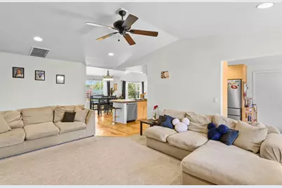 107 N 1st Street, Talent, OR 97540 - Photo 19