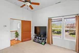 107 N 1st St, Talent, OR 97540 - Photo 7