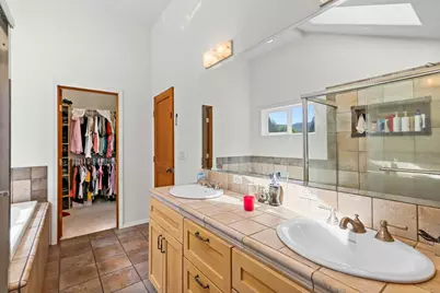 107 N 1st Street, Talent, OR 97540 - Photo 11