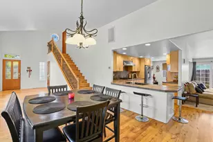 107 N 1st St, Talent, OR 97540 - Photo 13