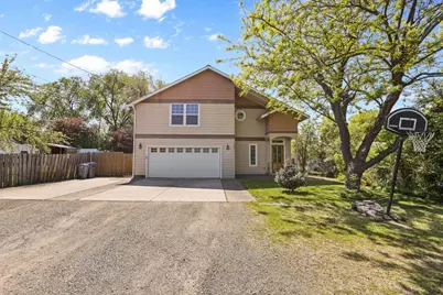 107 N 1st Street, Talent, OR 97540 - Photo 1