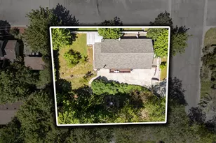 915 NW D St, Grants Pass, OR 97526 - Photo 31