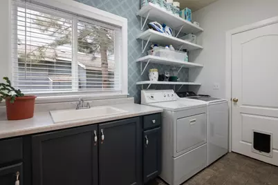 19562 Meadowbrook Drive, Bend, OR 97702 - Photo 21